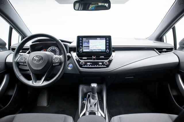 TOYOTA COROLLA 1.8 Hybrid Active, van Driel Automotive, Hoofddorp