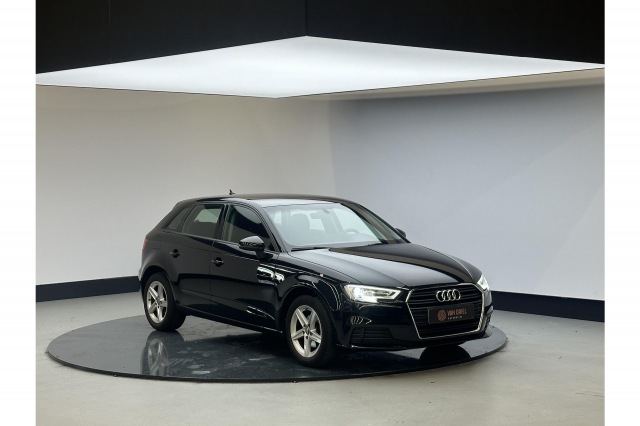 Audi A3 - Sportback 30 TFSI Pro Line