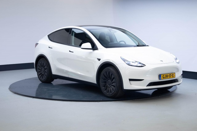 TESLA MODEL Y - RWD 58 kWh