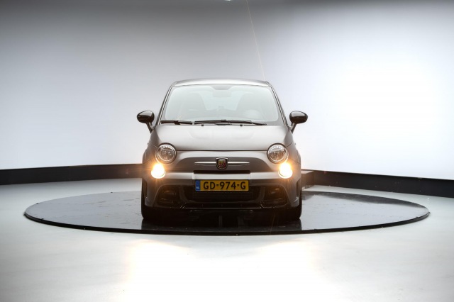 ABARTH 500 1.4 T-Jet Abarth 695 Biposto, van Driel Automotive, Hoofddorp
