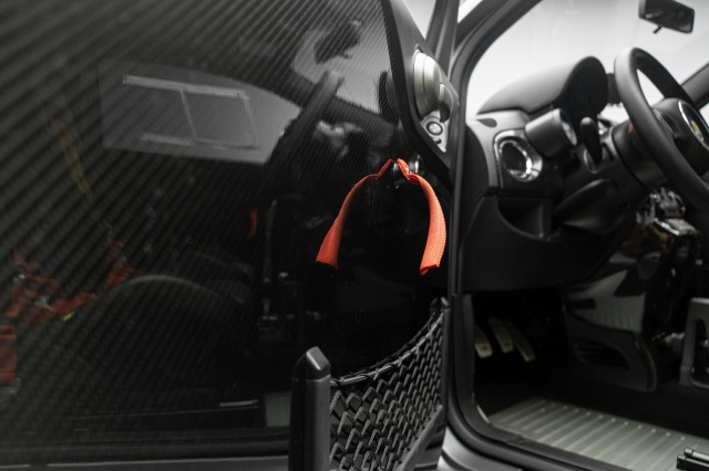 ABARTH 500 1.4 T-Jet Abarth 695 Biposto, van Driel Automotive, Hoofddorp