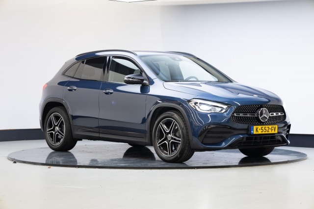 Mercedes-benz Gla-klasse - 200 AMG Line