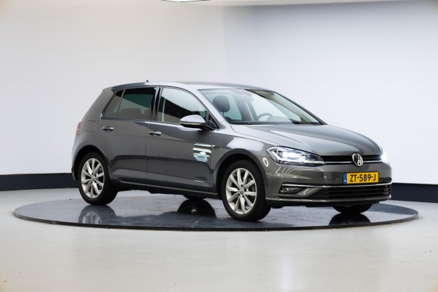 Volkswagen Golf - 1.5 TSI Highline