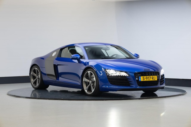 Audi R8 - 4.2 V8 FSI