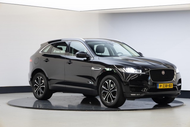 JAGUAR F-PACE - 2.0t AWD Premium Edition