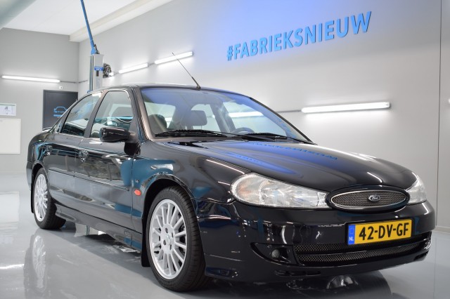 FORD MONDEO  2.5I V6 ST200, Fabrieksnieuw, Best