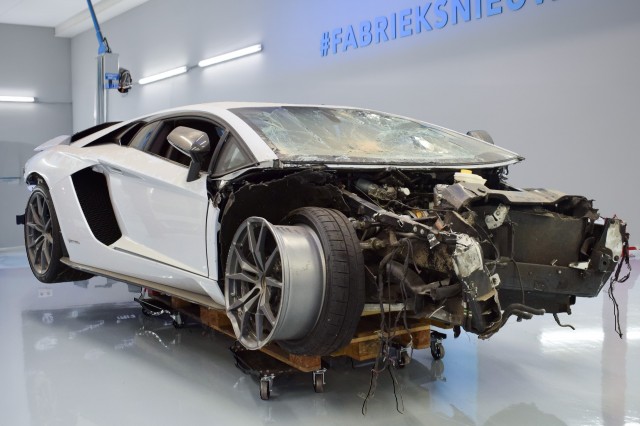 LAMBORGHINI AVENTADOR 6.5 V12 S, Fabrieksnieuw, Best