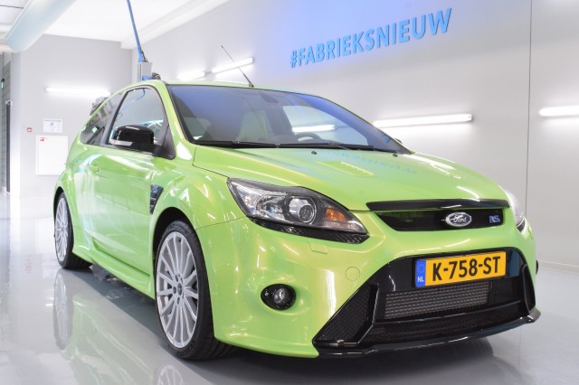 FORD FOCUS 2.5 RS, Fabrieksnieuw, Best