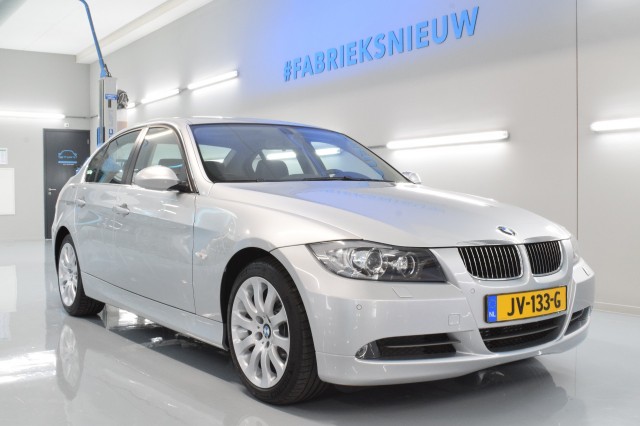 BMW 3-SERIE 330D BUSINESS LINE, Fabrieksnieuw, Best