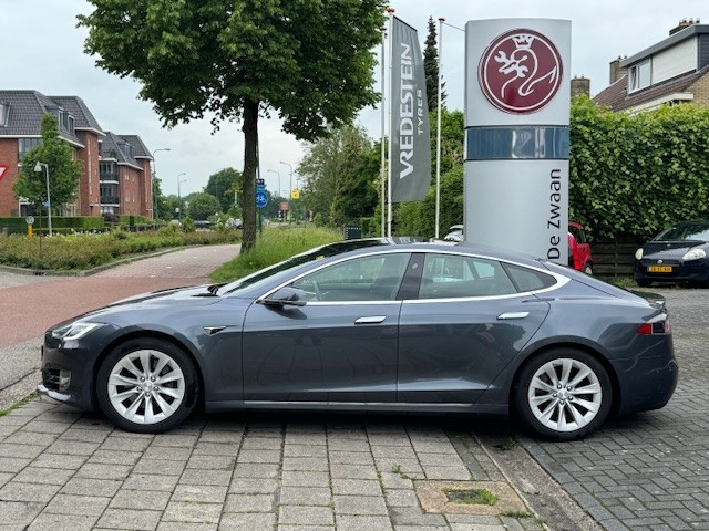 TESLA MODEL S 75D Base uitvoering, Autobedrijf de Zwaan, Maarssen