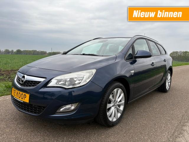 Opel Astra - 1.4 150 JAAR EDITIE / AIRCO / CRUISE / LEDER / VOLL