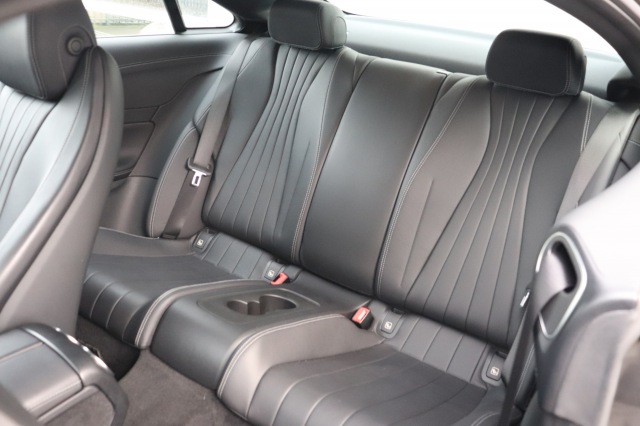 MERCEDES-BENZ E-KLASSE Coupé 200 AMG 9G-TRONIC/ORIG.NL/LEER/LED/19, Carmix, OSS