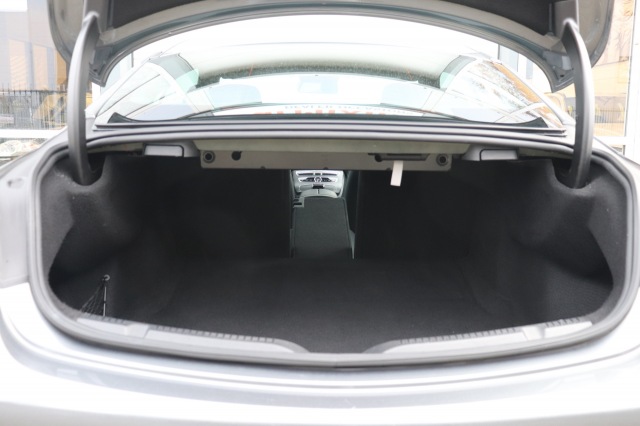 MERCEDES-BENZ E-KLASSE Coupé 200 AMG 9G-TRONIC/ORIG.NL/LEER/LED/19, Carmix, OSS