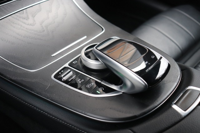 MERCEDES-BENZ E-KLASSE Coupé 200 AMG 9G-TRONIC/ORIG.NL/LEER/LED/19, Carmix, OSS