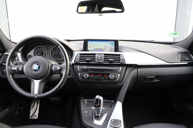 BMW 3-SERIE Touring 316i High Executive AUT/M-PAKKET/, Carmix, OSS