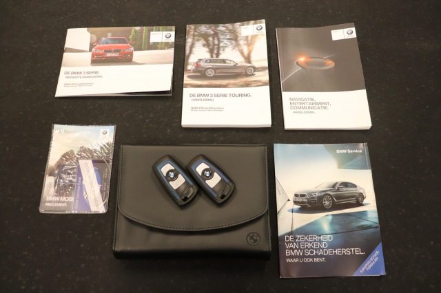 BMW 3-SERIE Touring 316i High Executive AUT/M-PAKKET/, Carmix, OSS