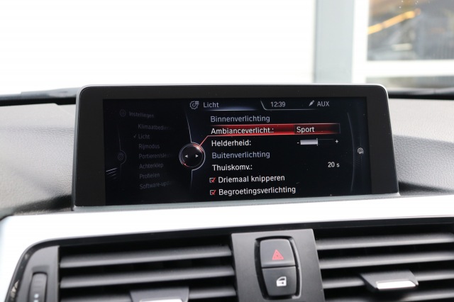 BMW 3-SERIE Touring 316i High Executive AUT/M-PAKKET/, Carmix, OSS