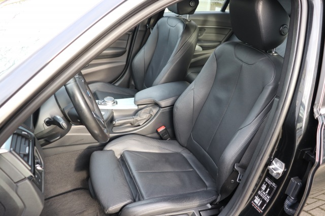 BMW 3-SERIE Touring 316i High Executive AUT/M-PAKKET/, Carmix, OSS