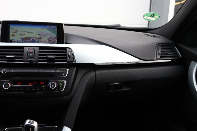 BMW 3-SERIE Touring 316i High Executive AUT/M-PAKKET/, Carmix, OSS