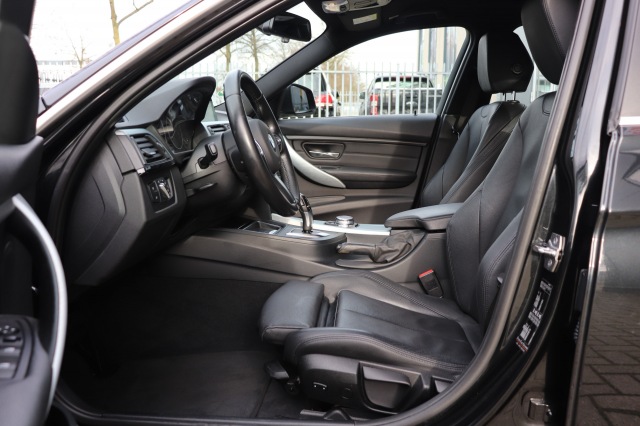 BMW 3-SERIE Touring 316i High Executive AUT/M-PAKKET/, Carmix, OSS