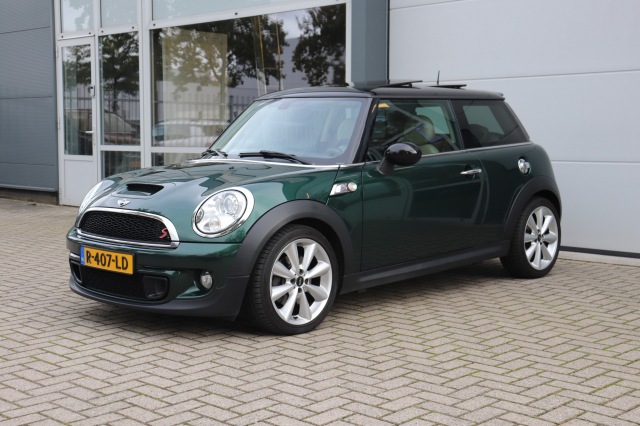 MINI COOPER S 1.6 Cooper S Chili (215PK) AUT/LEER/HARMAN-KARDON/PAN.DAK/XENON/, Carmix, OSS