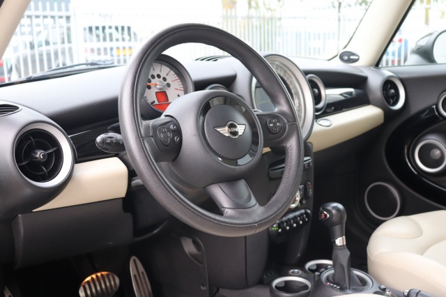 MINI COOPER S 1.6 Cooper S Chili (215PK) AUT/LEER/HARMAN-KARDON/PAN.DAK/XENON/, Carmix, OSS