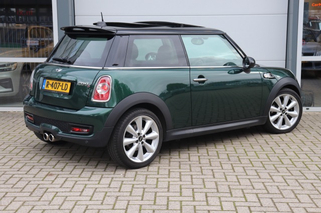MINI COOPER S 1.6 Cooper S Chili (215PK) AUT/LEER/HARMAN-KARDON/PAN.DAK/XENON/, Carmix, OSS