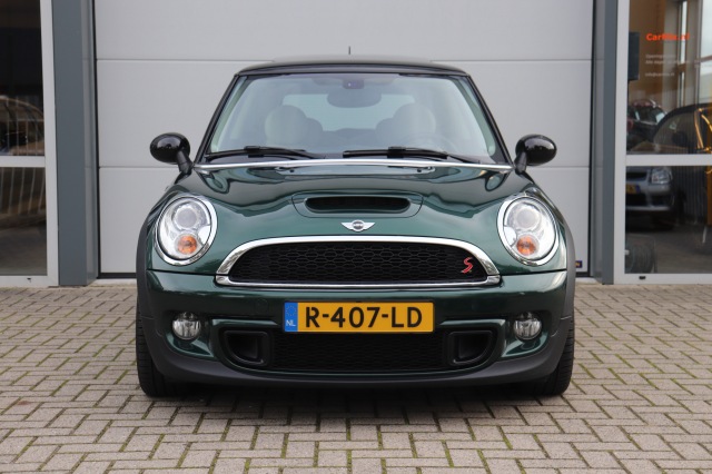 MINI COOPER S 1.6 Cooper S Chili (215PK) AUT/LEER/HARMAN-KARDON/PAN.DAK/XENON/, Carmix, OSS