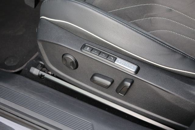 VOLKSWAGEN ID.4 Max Pro 77 kWh, Carmix, OSS