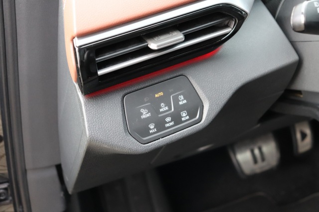 VOLKSWAGEN ID.4 Max Pro 77 kWh, Carmix, OSS