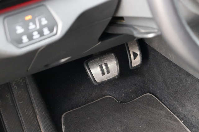 VOLKSWAGEN ID.4 Max Pro 77 kWh, Carmix, OSS