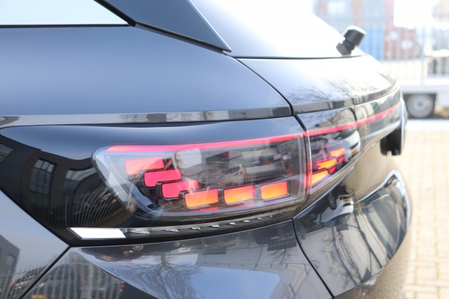 VOLKSWAGEN ID.4 Max Pro 77 kWh, Carmix, OSS