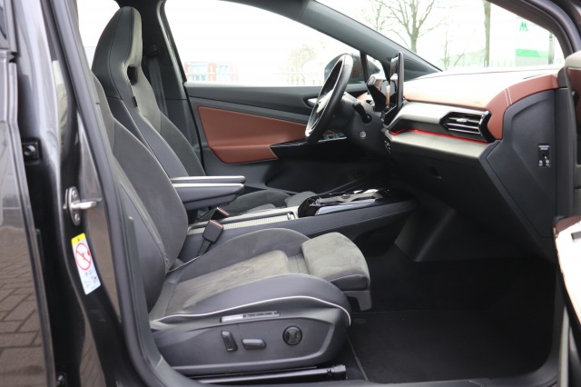 VOLKSWAGEN ID.4 Max Pro 77 kWh, Carmix, OSS