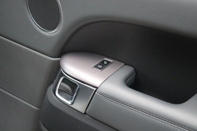 LAND ROVER RANGE ROVER SPORT 3.0 TDV6 HSE Dynamic ORIG.NL/NAP/LED/LEER/NAVI/19, Carmix, OSS