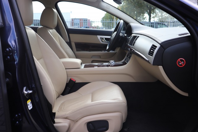 JAGUAR XF 2.0 i4 Ti 241pk Aut. Business Edition ORIG.NL/DEALERONDERH., Carmix, OSS