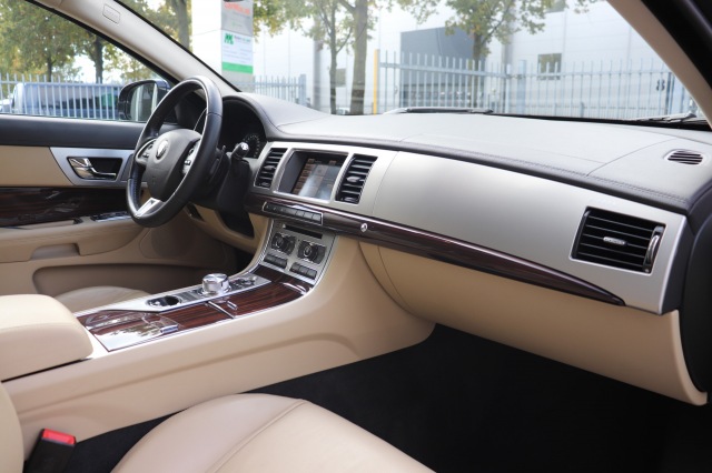 JAGUAR XF 2.0 i4 Ti 241pk Aut. Business Edition ORIG.NL/DEALERONDERH., Carmix, OSS