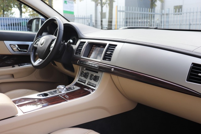 JAGUAR XF 2.0 i4 Ti 241pk Aut. Business Edition ORIG.NL/DEALERONDERH., Carmix, OSS