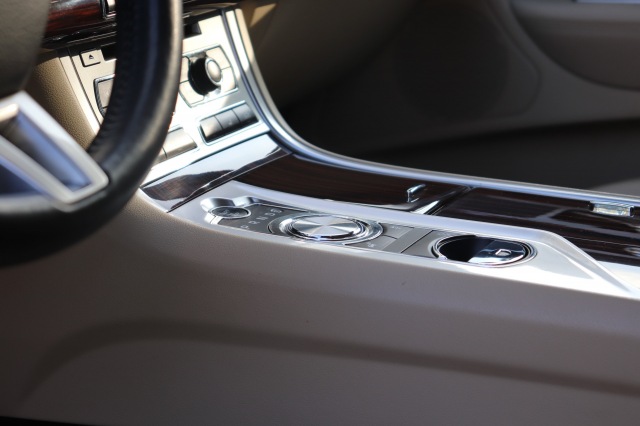 JAGUAR XF 2.0 i4 Ti 241pk Aut. Business Edition ORIG.NL/DEALERONDERH., Carmix, OSS