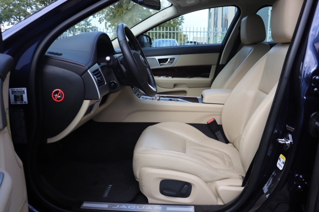 JAGUAR XF 2.0 i4 Ti 241pk Aut. Business Edition ORIG.NL/DEALERONDERH., Carmix, OSS