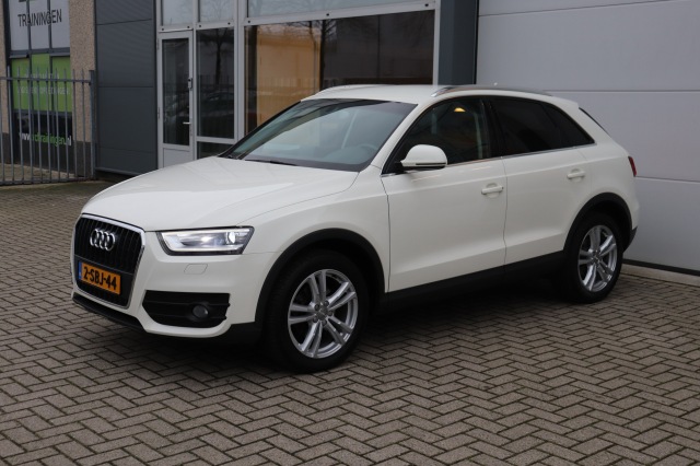 AUDI Q3 2.0 TDI Business Edition, Carmix, OSS