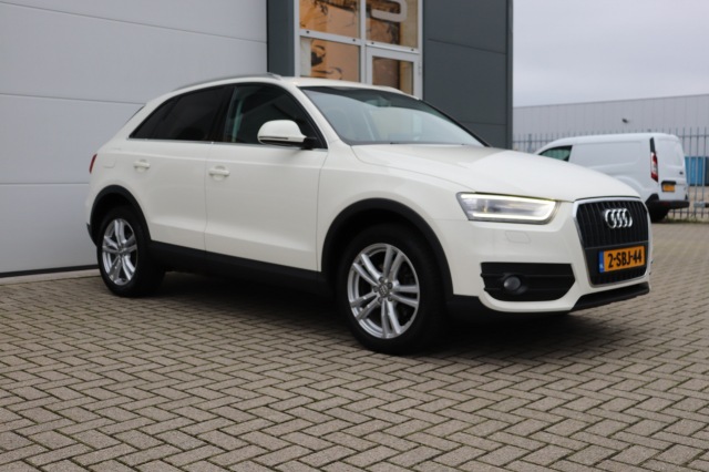 AUDI Q3 2.0 TDI Business Edition, Carmix, OSS