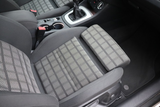 AUDI Q3 2.0 TDI Business Edition, Carmix, OSS