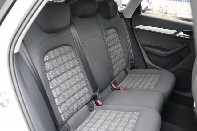 AUDI Q3 2.0 TDI Business Edition, Carmix, OSS