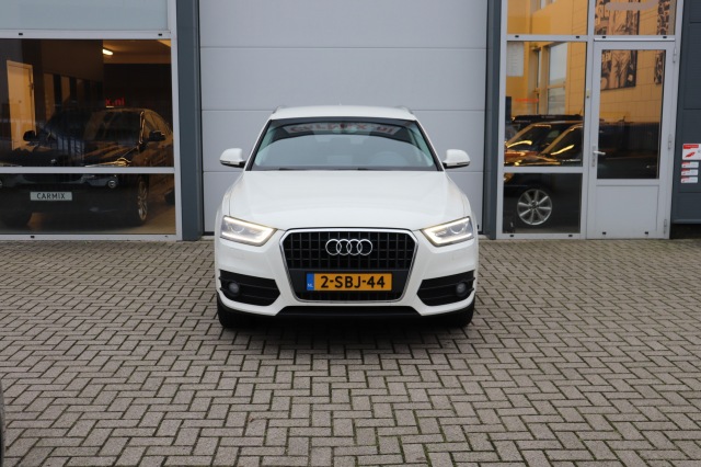 AUDI Q3 2.0 TDI Business Edition, Carmix, OSS