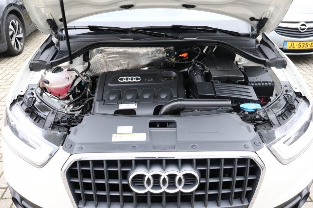 AUDI Q3 2.0 TDI Business Edition, Carmix, OSS