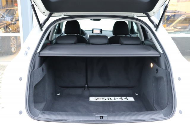 AUDI Q3 2.0 TDI Business Edition, Carmix, OSS