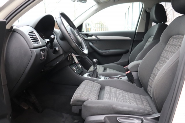 AUDI Q3 2.0 TDI Business Edition, Carmix, OSS