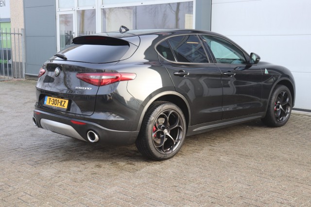 ALFA ROMEO STELVIO 2.0 T Q4 200PK AWD Super AUT/PAN.DAK/20/NAVI/DAB/LED/LEER, Carmix, OSS