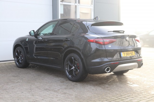 ALFA ROMEO STELVIO 2.0 T Q4 200PK AWD Super AUT/PAN.DAK/20/NAVI/DAB/LED/LEER, Carmix, OSS