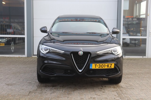 ALFA ROMEO STELVIO 2.0 T Q4 200PK AWD Super AUT/PAN.DAK/20/NAVI/DAB/LED/LEER, Carmix, OSS